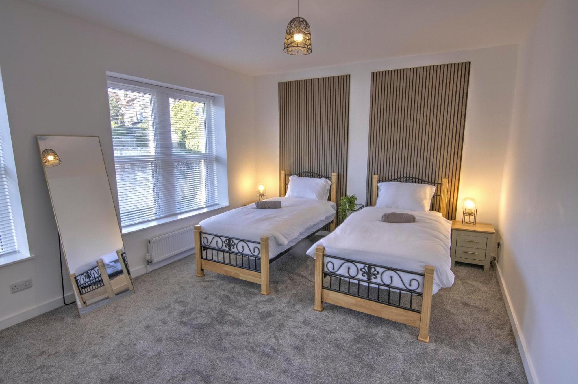 Stunning Brand New Home In St George Bristol Luaran gambar